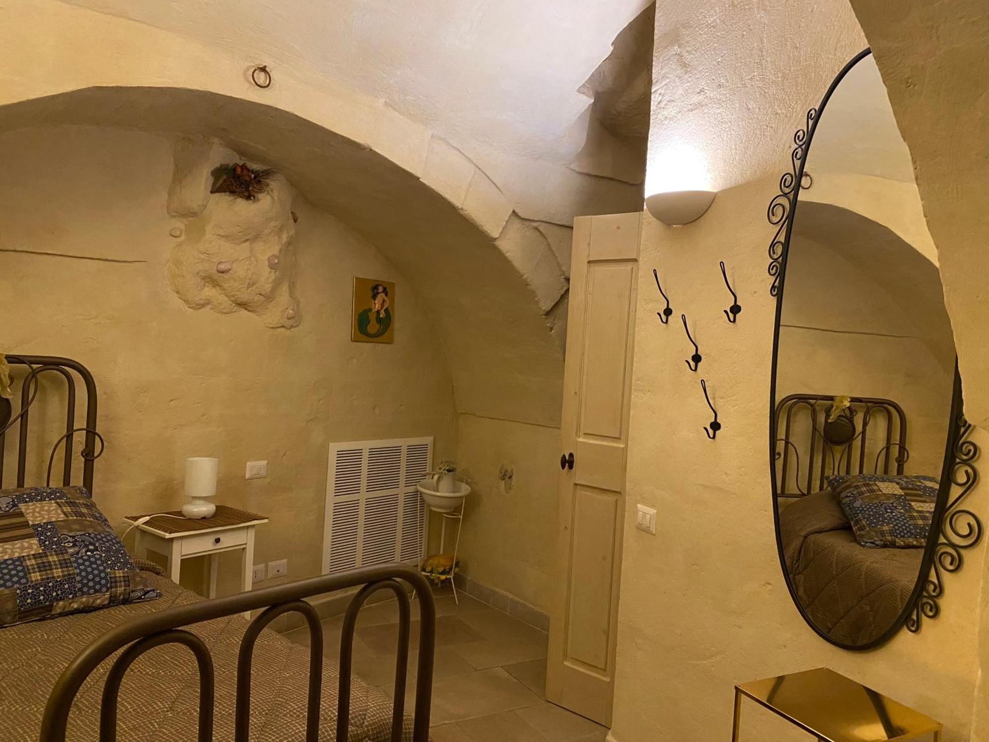 Hoplites Spartan Matera Exterior photo